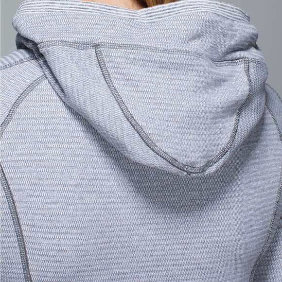 Lululemon Think Fast Hoodie Grey size 2 - Picture 9 of 11